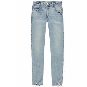 **SOLD** AMO distressed cropped jeans! BNWT